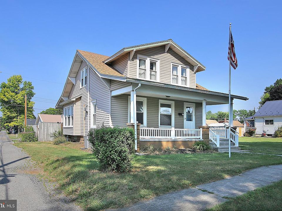 1st image of 17 Morningside Ave