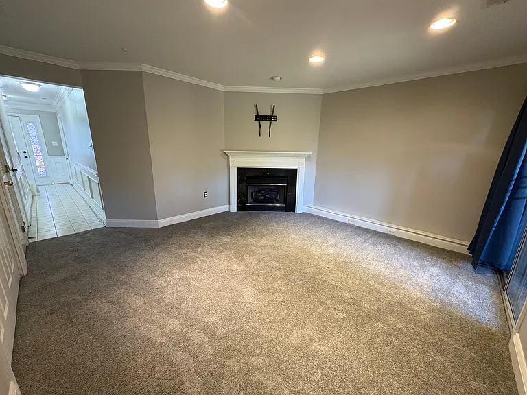 3847 Watkins Mill Dr — Photo 29