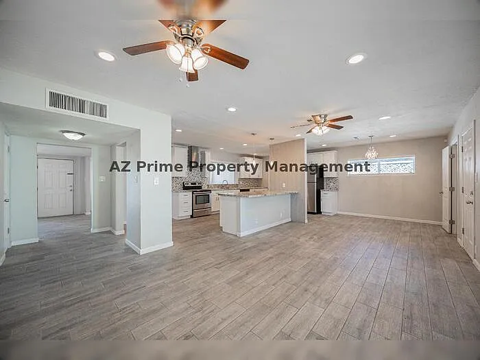 1808 W Thomas Rd — Photo 4