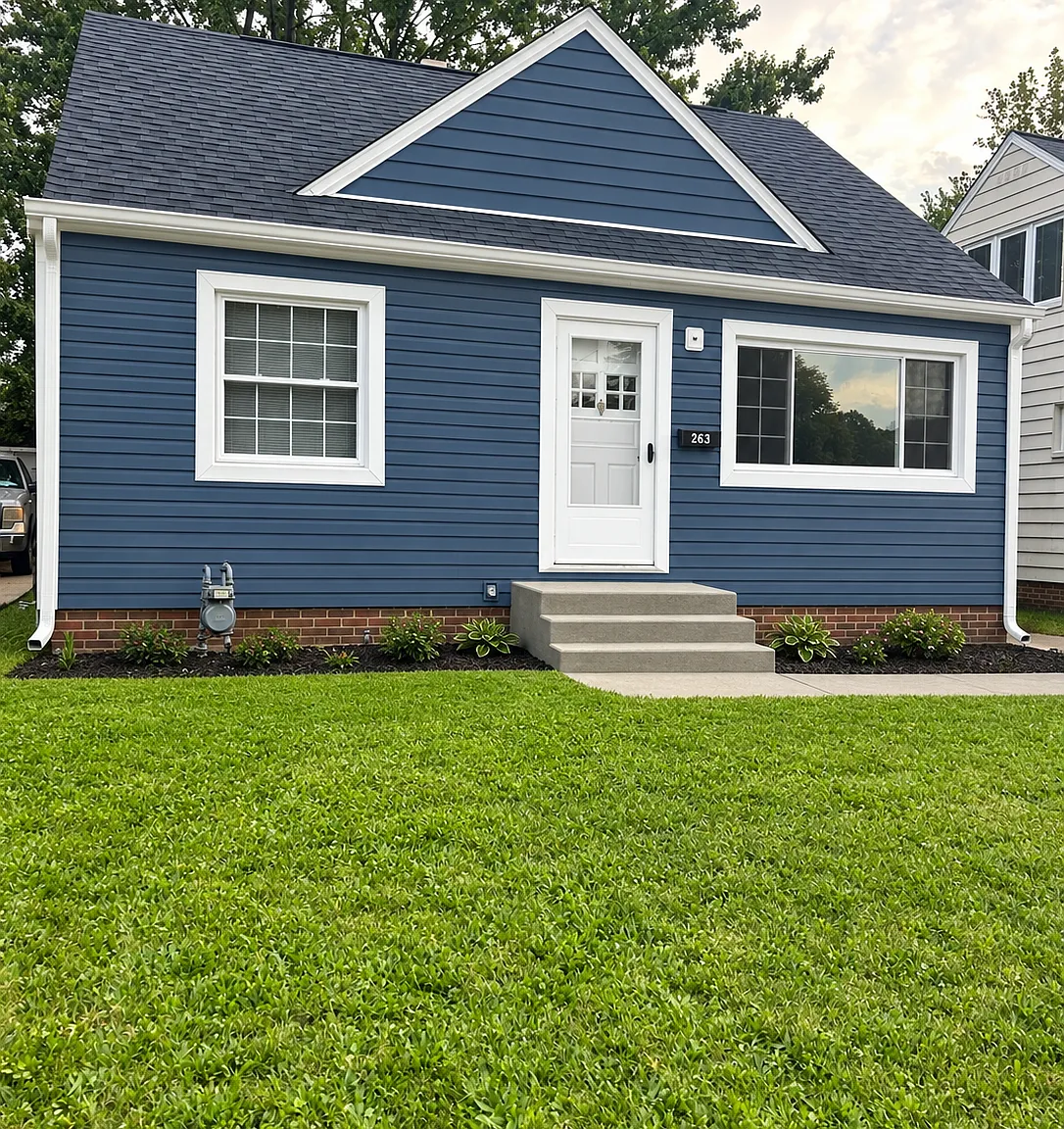 3 bed, 1176 sqft, $1,550 — Photo 1