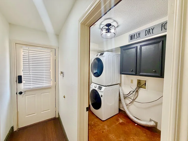 18315 Forest Town Dr — Photo 20
