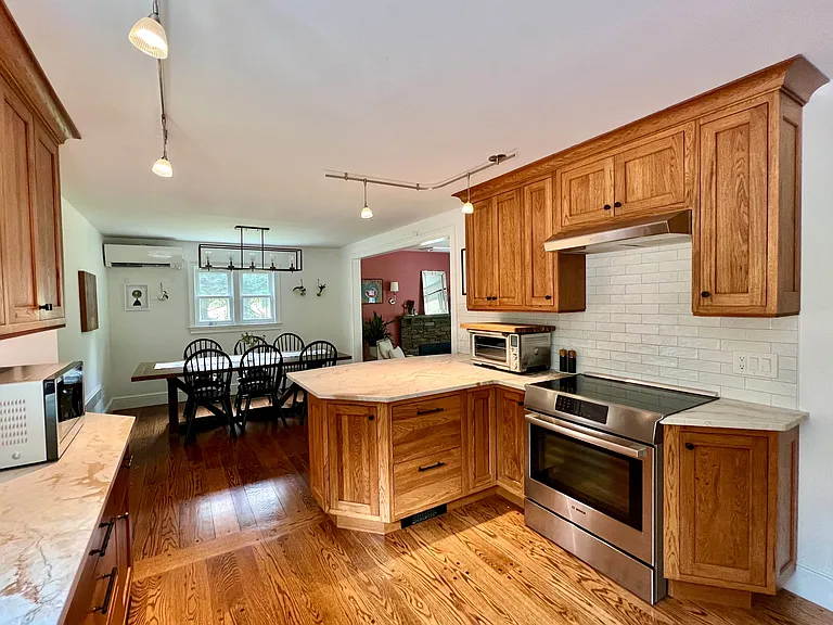 119 Mustato Rd — Photo 6