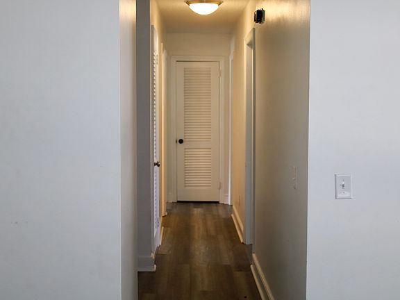 5th image of 1808 W Higgins St