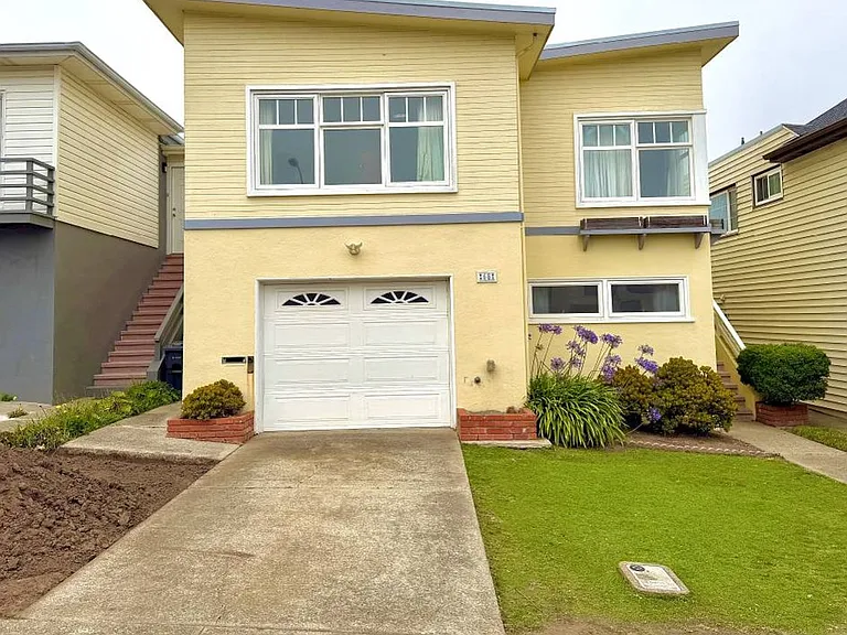 68 Crestline Ave — Photo 2