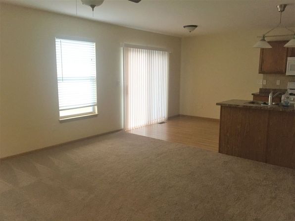 1400 Hunters Ridge Dr UNIT 21, Genoa City, WI 53128