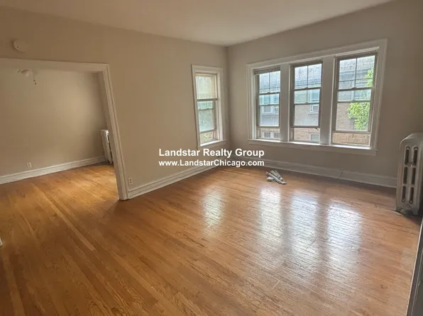 828 Reba Pl, Evanston, IL