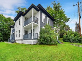 30 Hill St, Barre, VT 05641