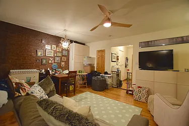 Rented by Guidance Realty Corp.