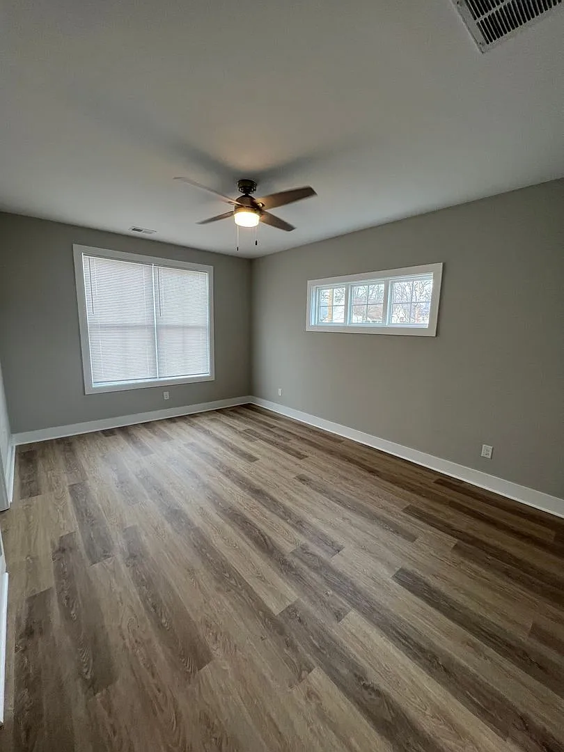 New Construction!! 2/Bed-2.5/Bath Townhome Georgetown (Coming soon in September) — Photo 4
