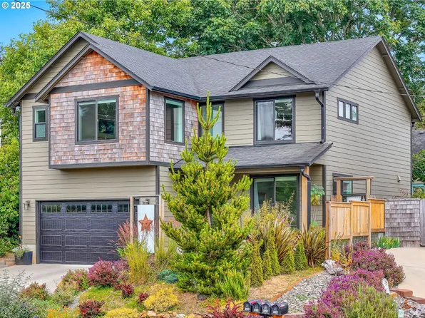 1830 5th St, Astoria, OR 97103