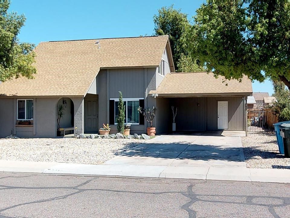 Front View of Home