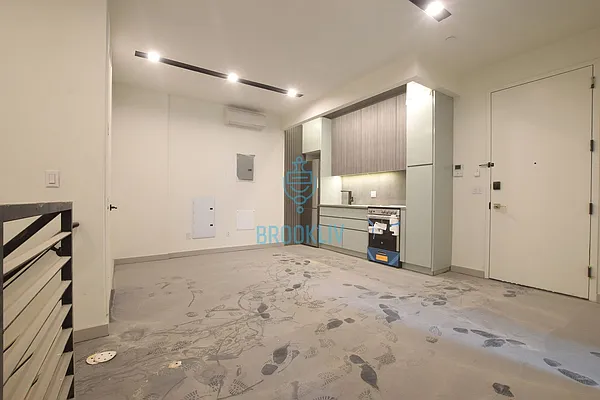 Rented by null | media 62