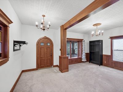1039 Argyle St, Saint Paul, MN, 55103