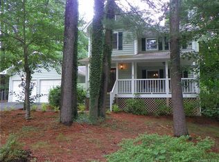 25 Meadows Cir, Arden, NC 28704