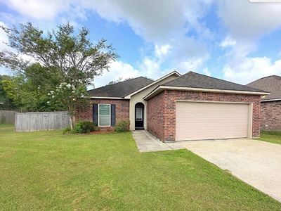6762 Silver Springs Dr, Greenwell Springs, LA, 70739