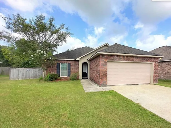 6762 Silver Springs Dr, Greenwell Springs, LA 70739