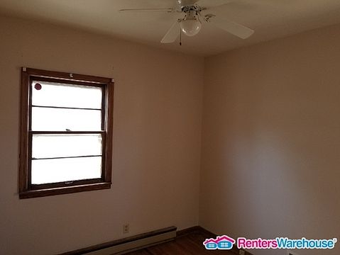 5th image of 2467 2nd Ave E