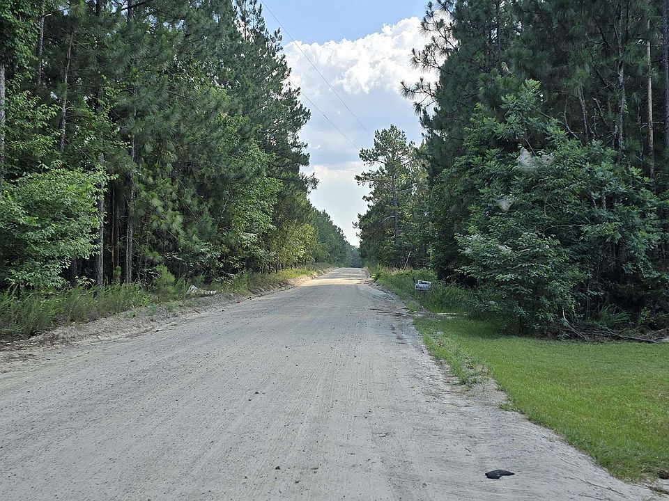 2nd image of 1321 Spring Creek Rd