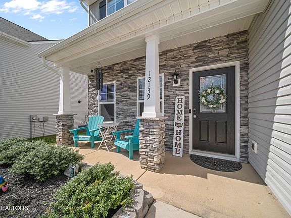 4th image of 12139 Evergreen Terrace Ln