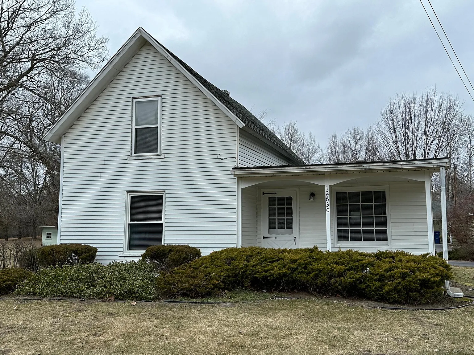1 bed, 1210 sqft, $1,300 — Photo 1