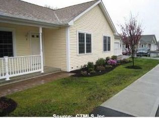 2 Bluebird Ln, Killingly, CT 06241