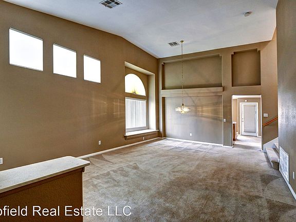4th image of 9794 Ice Box Canyon Ct #C1