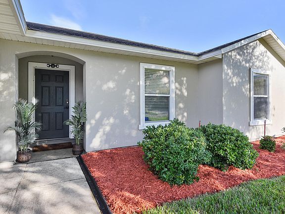 3rd image of 12635 Pine Marsh Way