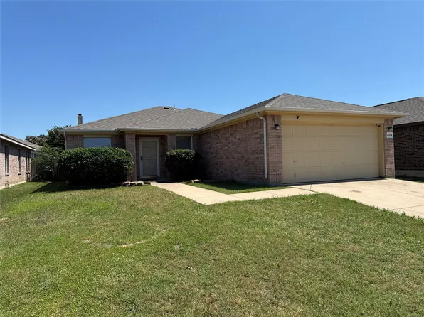 4004 Tiburon St, Fort Worth, TX 76106