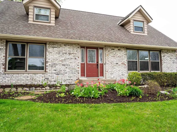 307 7th Street, Waunakee, WI 53597