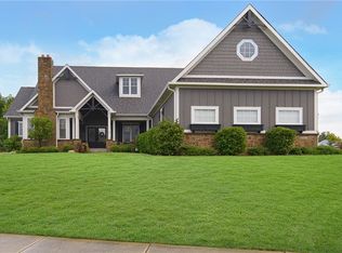 16802 Durmast Oak Dr, Westfield, IN 46074