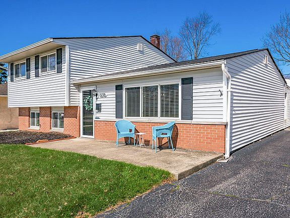 3rd image of 5096 Bigelow Dr