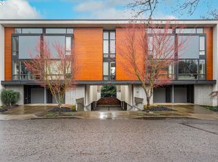 245 SW Meade St #C6, Portland, OR 97201