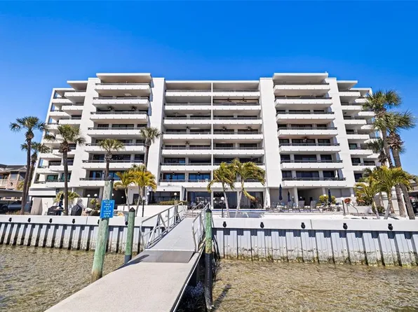 5700 Mariner St APT 305, Tampa, FL 33609