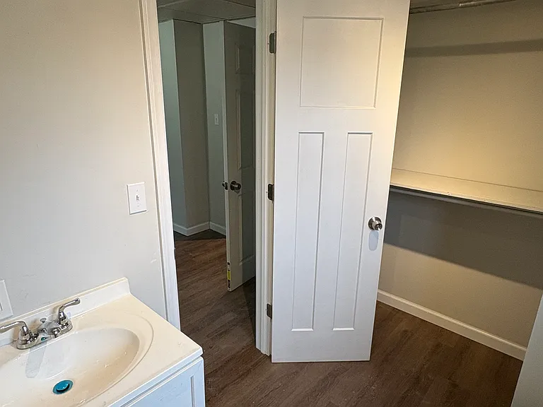 281-283 Beaver St #3 — Photo 13