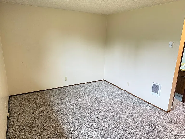 4579 Souza Ct — Photo 22