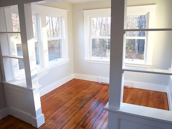 4th image of 15 Millbury Blvd