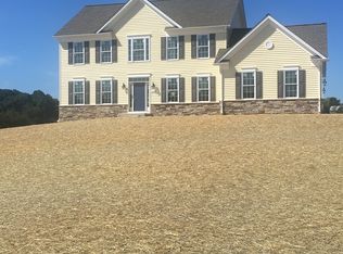 2993 Lovell Dr, New Windsor, MD 21776