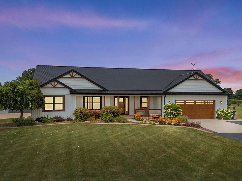 1st image of 1449 N 450 E