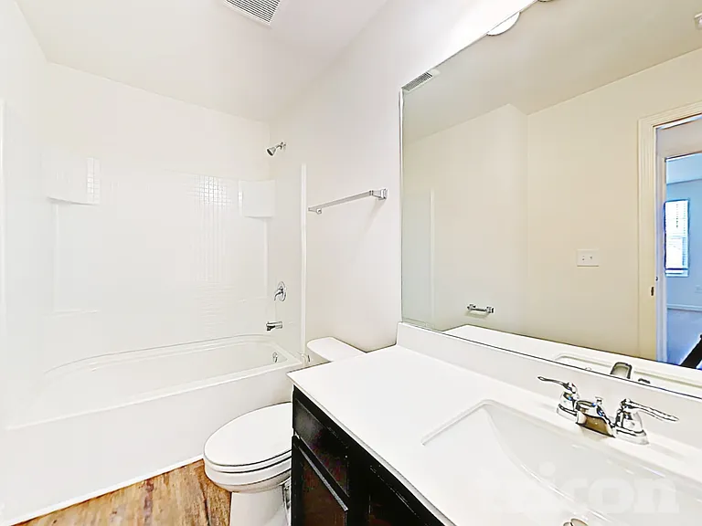 1942 Hudson Dr — Photo 14
