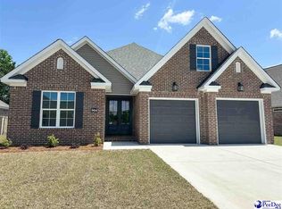 904 Cedar Crest Ln, Florence, SC 29501