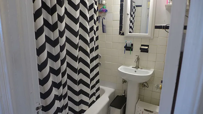 Rented by Garfield Realty  | media 37