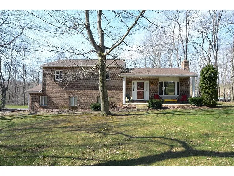 112 Short Dr photo 1