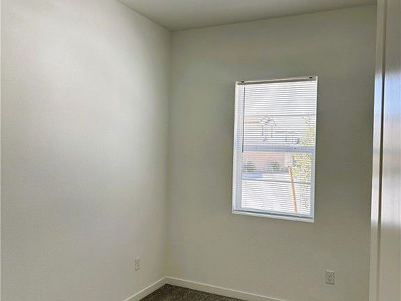 3rd image of 10435 Muro Russo Ave
