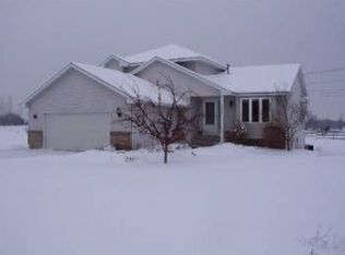9070 Burns Pkwy, Anoka, MN 55303