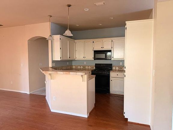 5th image of 9164 Sunfire Way
