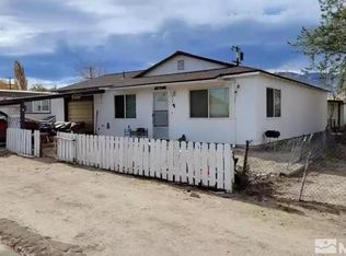 435 G St, Hawthorne, NV 89415