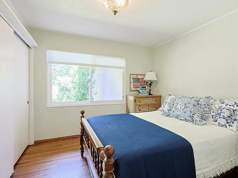 610 Country Club Ln — Photo 27