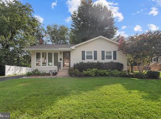 3 Wesley Ct, Rockville, MD 20850