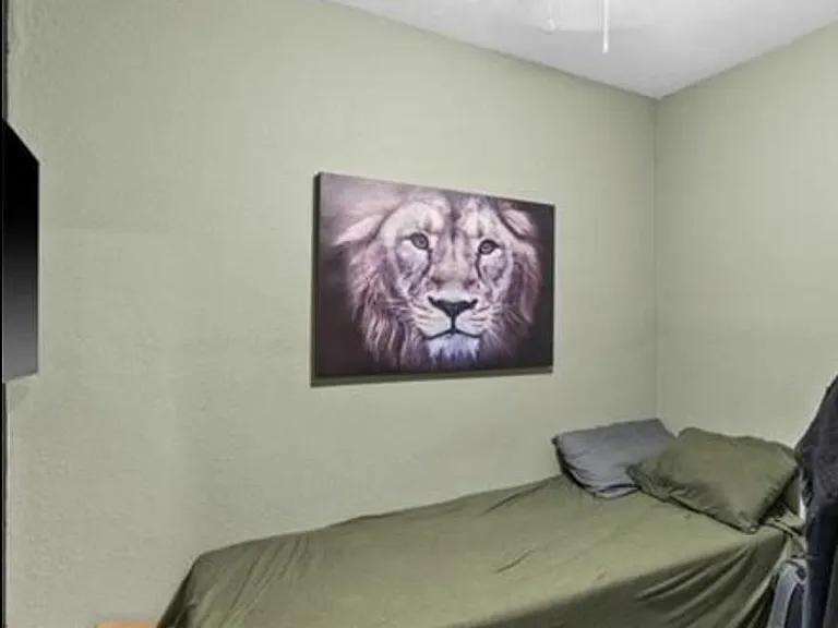 Full Size Bed