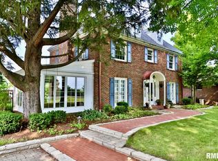 5223 N Prospect Rd, Peoria, IL 61614